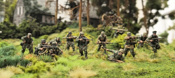 German Infantry & Heavy Weapons - Image 2